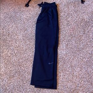 Black Nike sweatpants